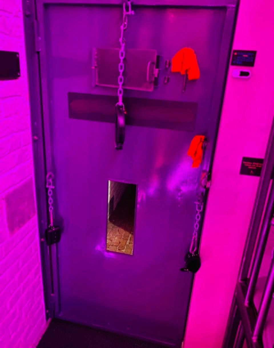 Secret Room Votre Love Room Coquine Et Insolite En Espace Privatif A Tournai Luaran gambar